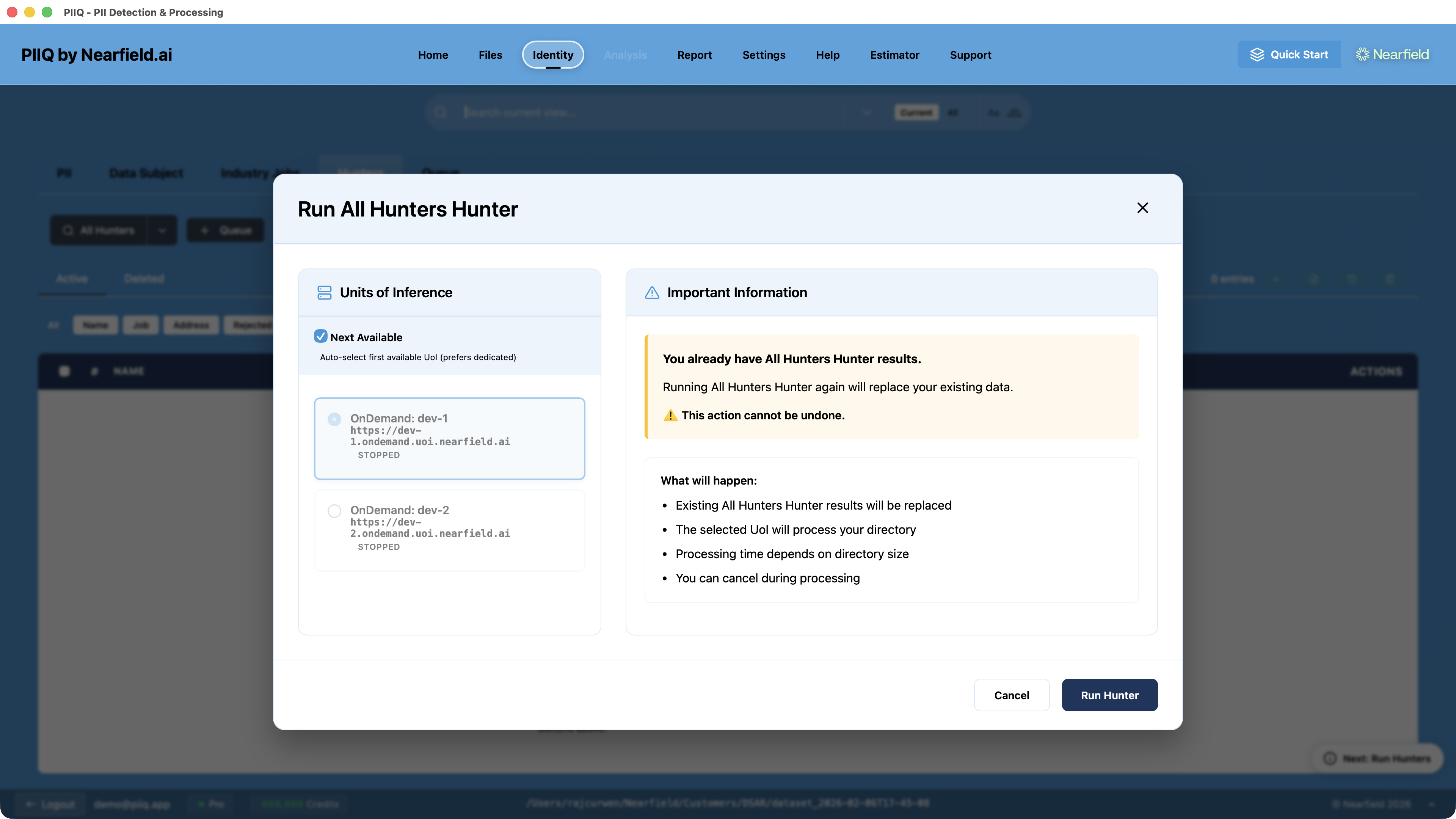 Screenshot: PIIQ Hunters dialog showing how to run AI-powered detection